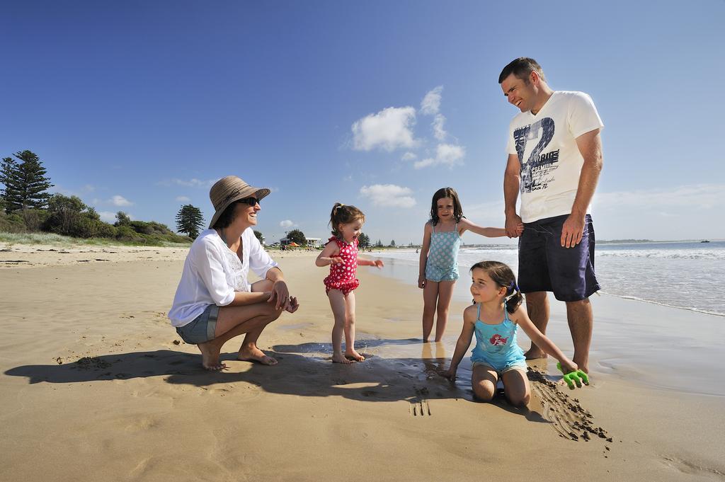 Nrma Stockton Beach Holiday Park Hotell Eksteriør bilde